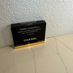 CHANEL Ombre Essentielle Eyeshadow 101- Gri Gri